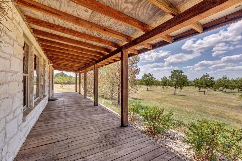 Pecan Farm Haus Fredericksburg Exterior photo