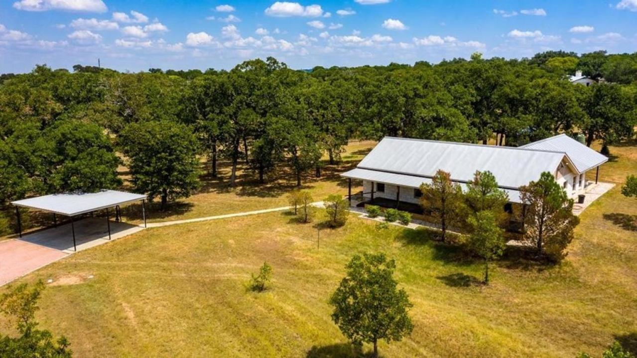 Pecan Farm Haus Fredericksburg Exterior photo